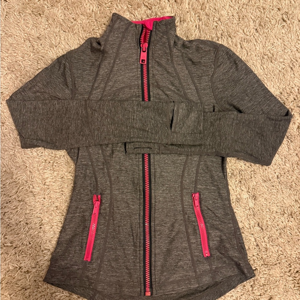 Lululemon Define Jacket - Picture 2 of 3